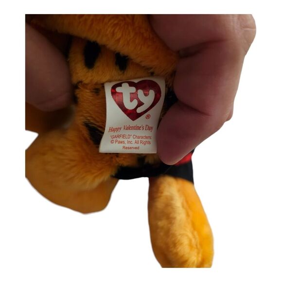 Ty Beanie Baby * GARFIELD * VALENTINE'S DAY * RETIRED *EXTREMEY RARE*'05 - Picture 3 of 3